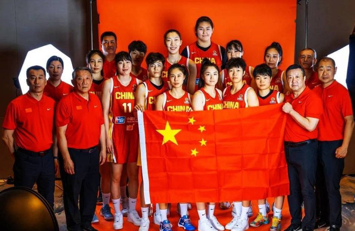 九游体育-收官战！中国女篮VS巴西，央视换于嘉，李月汝韩旭为何不及预期|后卫|巴西女篮|世预赛|王思雨_新浪体育_新浪新闻